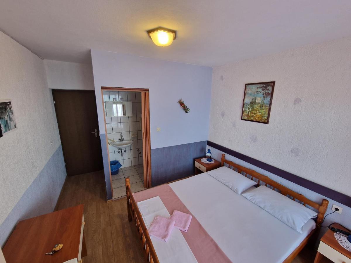 Rooms Anita Sibinj Sibinj Krmpotski Exterior foto
